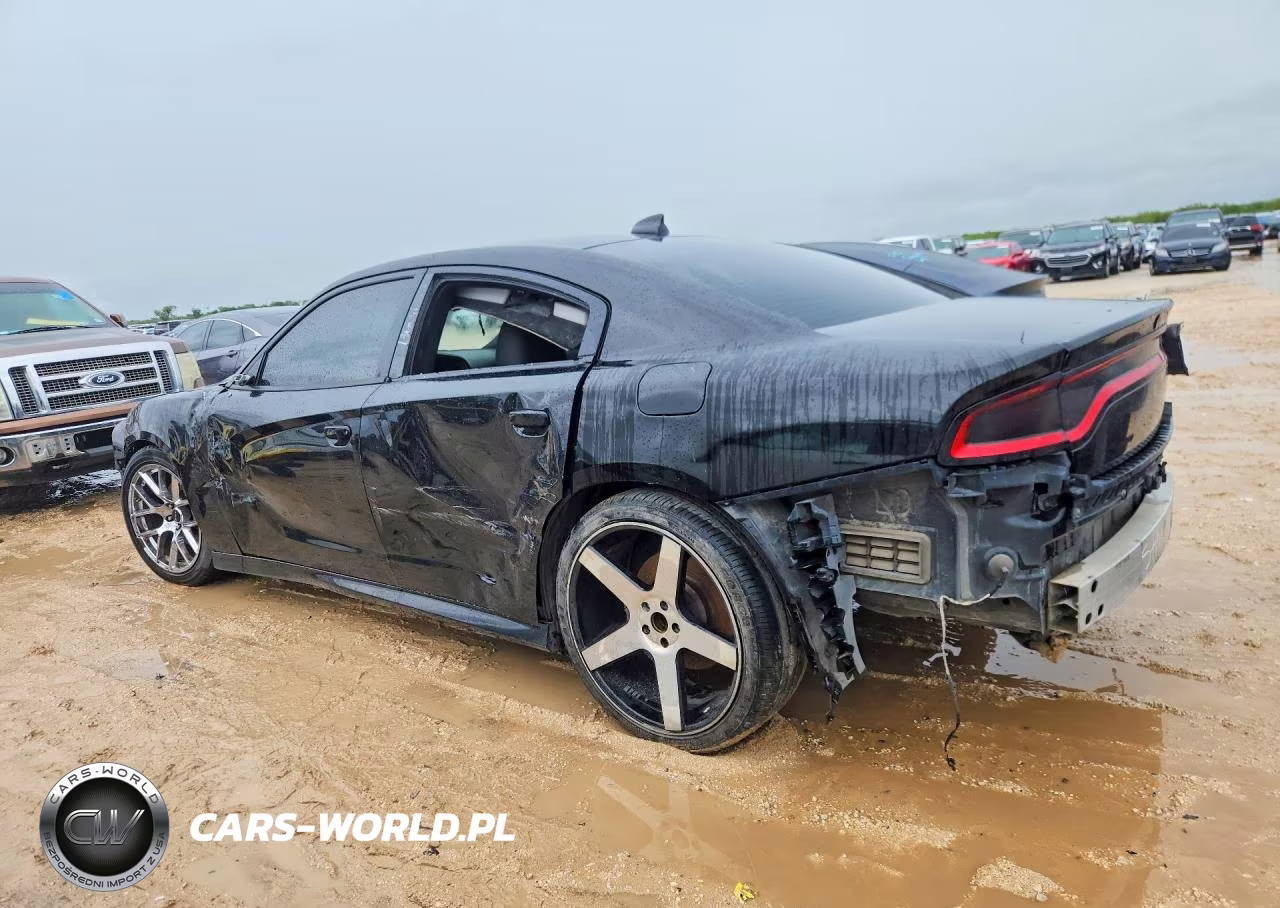2019 Dodge Charger Scat Pack VIN:2C3CDXGJ3KH644667 - 2