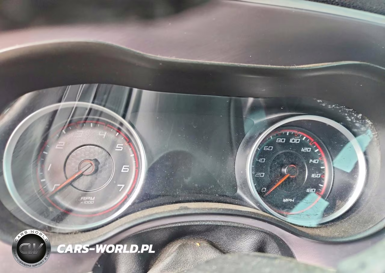 2019 Dodge Charger Scat Pack VIN:2C3CDXGJ3KH644667 - 9