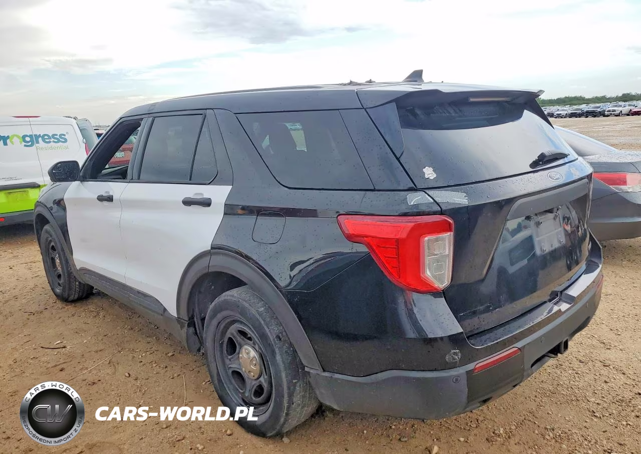 2022 Ford Explorer Police Interceptor VIN:1FM5K8AB5NGA47775 - 2