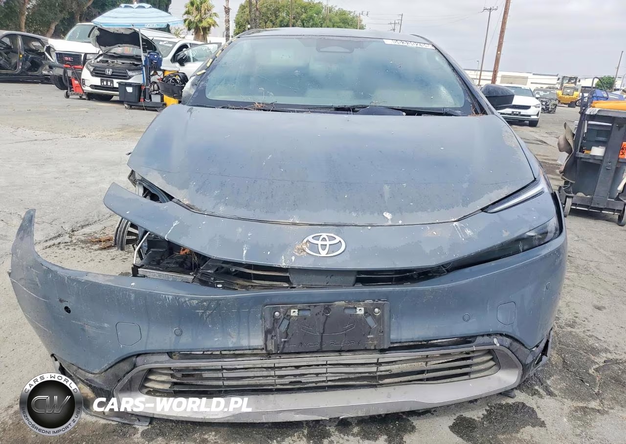 2023 Toyota Prius Xle VIN:JTDACAAU9P3008688 - 5