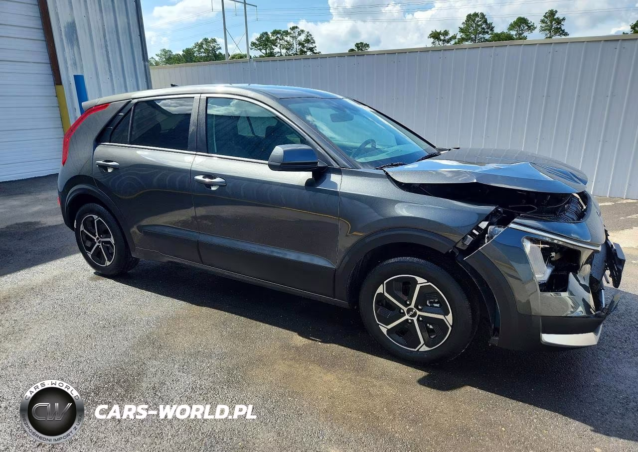 2026 Kia Niro Lx VIN:KNDCP3LE8T5328257 - 4