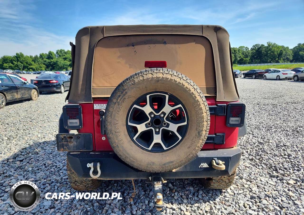 2008 Jeep Wrangler Unlimited X VIN:1J4GA39128L548711 - 6