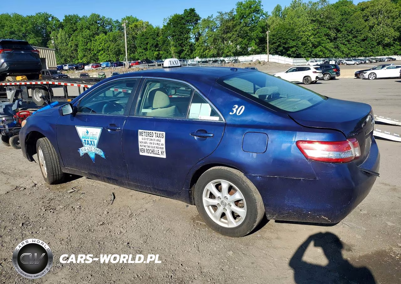 2011 Toyota Camry Le VIN:4T1BF3EKXBU647337 - 2