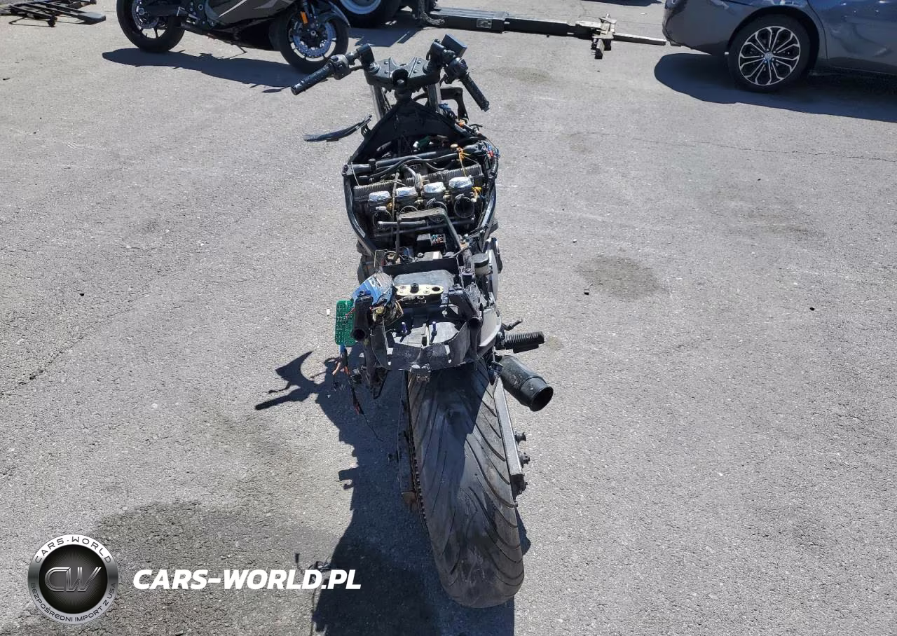 1998 Suzuki Gsx750 F VIN:JS1GR7GA0W2100683 - 4