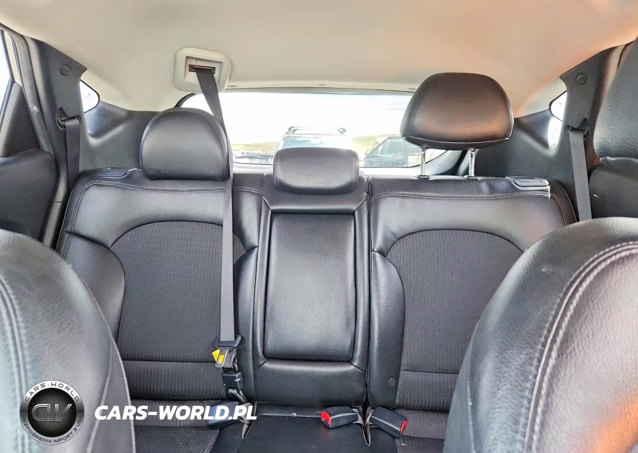 2011 Hyundai Tucson Gls VIN:KM8JUCAC1BU259428 - 10