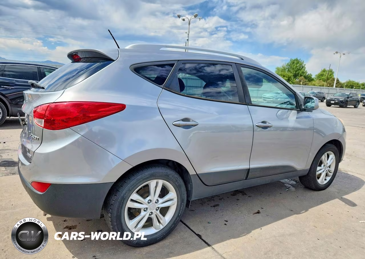 2011 Hyundai Tucson Gls VIN:KM8JUCAC1BU259428 - 3