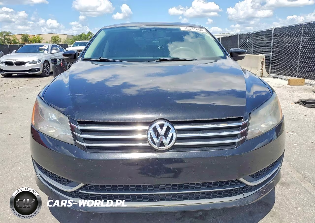 2014 Volkswagen Passat S VIN:1VWAS7A32EC100331 - 5