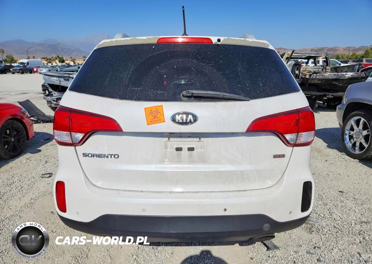 2015 Kia Sorento Lx VIN:5XYKT4A62FG605585 - 6