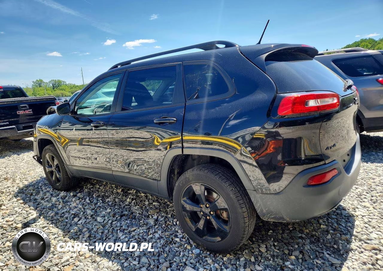 2016 Jeep Cherokee Latitude VIN:1C4PJMCB5GW139869 - 2
