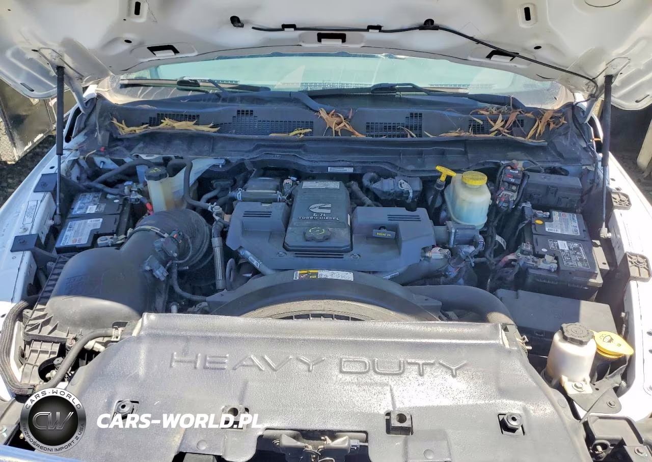 2018 Ram 5500 VIN:3C7WRMAL3JG151379 - 11