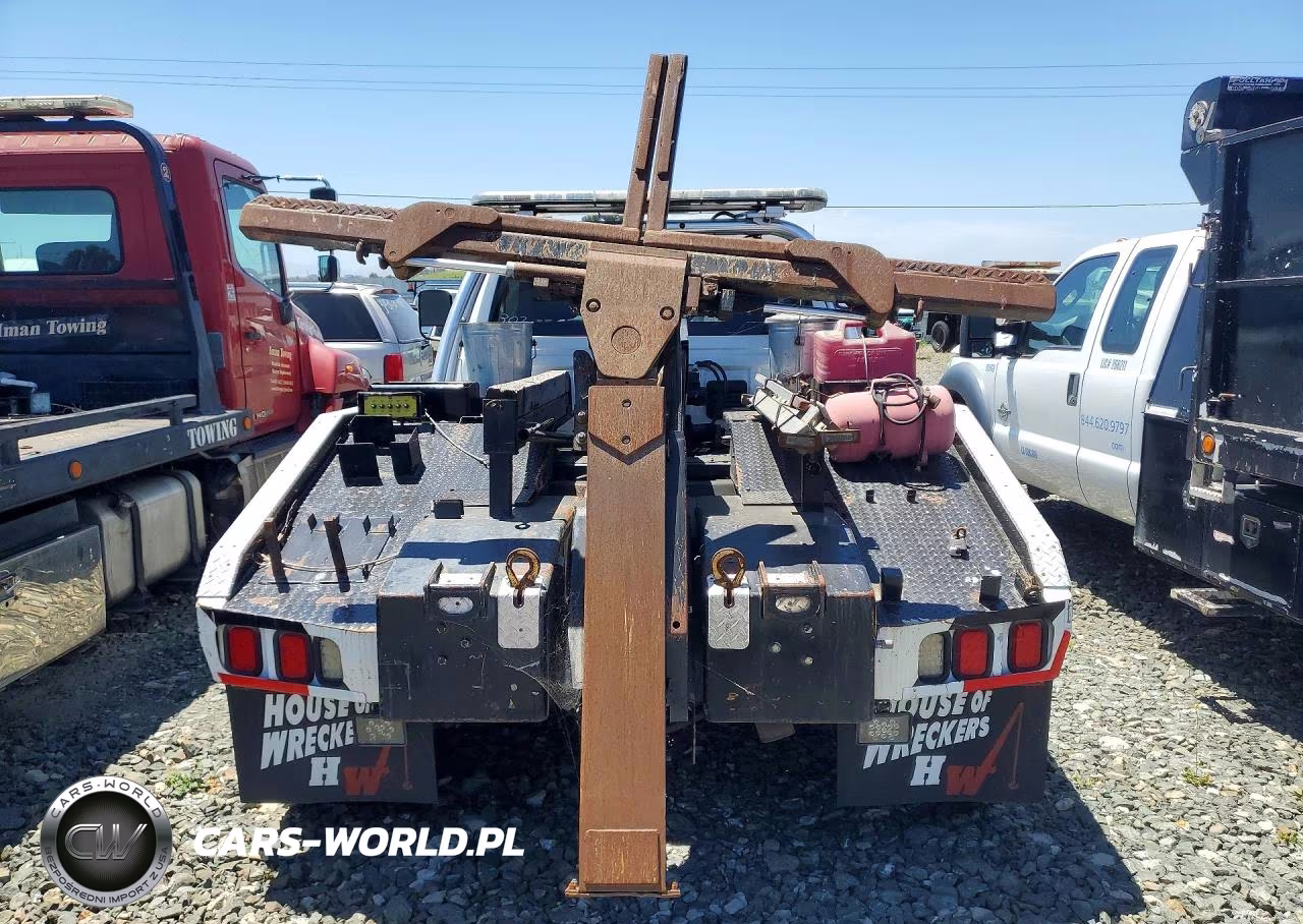 2018 Ram 5500 VIN:3C7WRMAL3JG151379 - 6