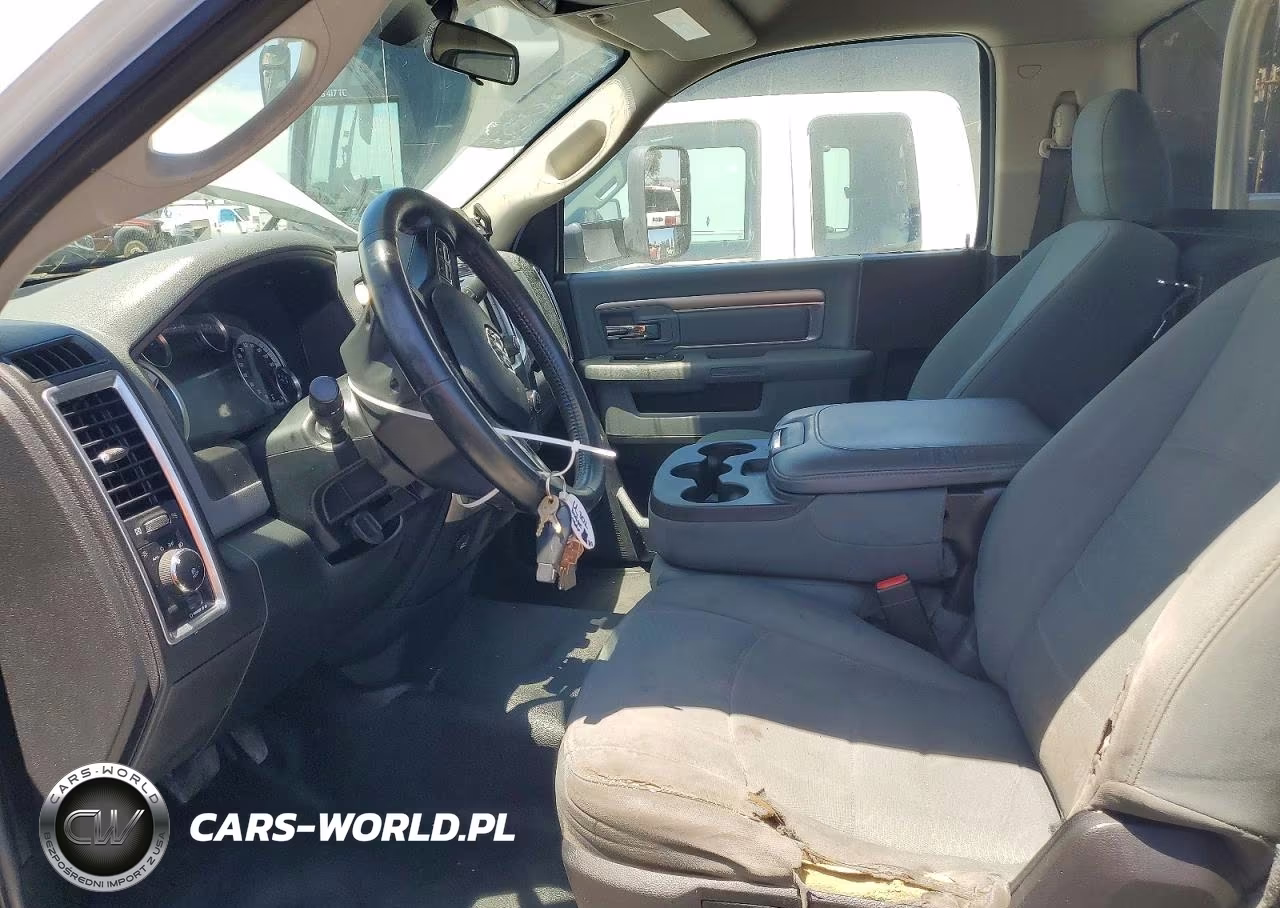 2018 Ram 5500 VIN:3C7WRMAL3JG151379 - 7