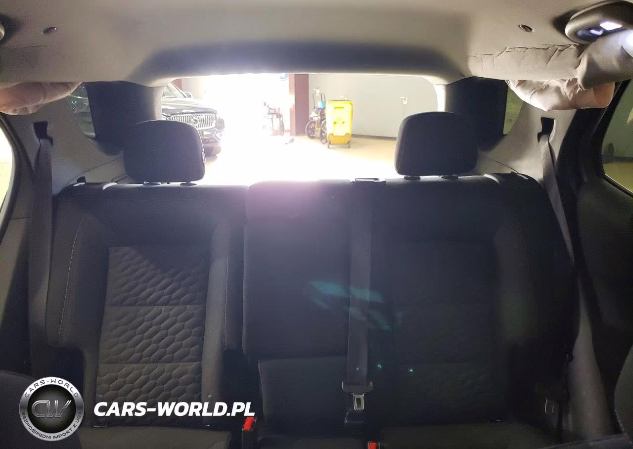 2020 Chevrolet Equinox Lt VIN:2GNAXUEV8L6236796 - 10