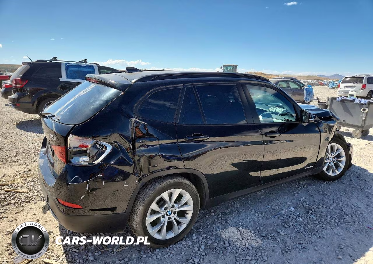 2013 BMW X1 xDrive28I VIN:WBAVL1C58DVR83283 - 3