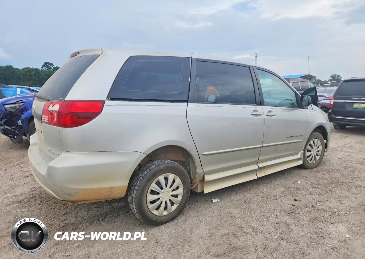 2004 Toyota Sienna Ce 7 Passenger VIN:5TDZA23C54S013982 - 3