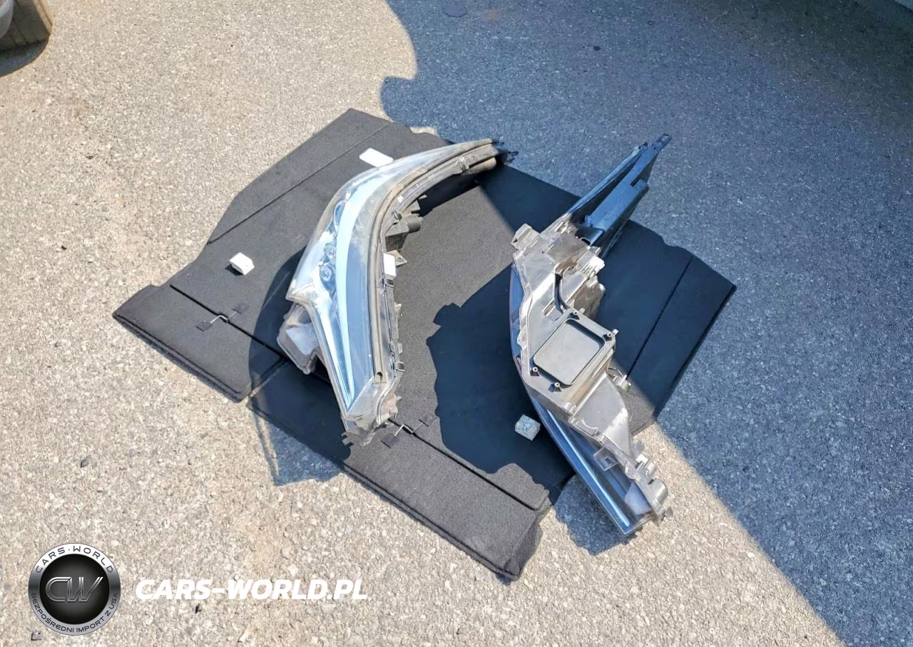 2018 Toyota C-Hr Xle VIN:NMTKHMBXXJR061758 - 13