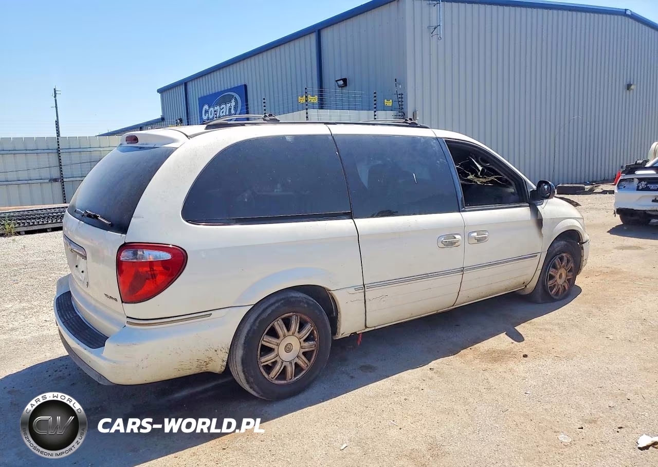2005 Chrysler Town & Country Touring VIN:2C4GP54L05R511667 - 3
