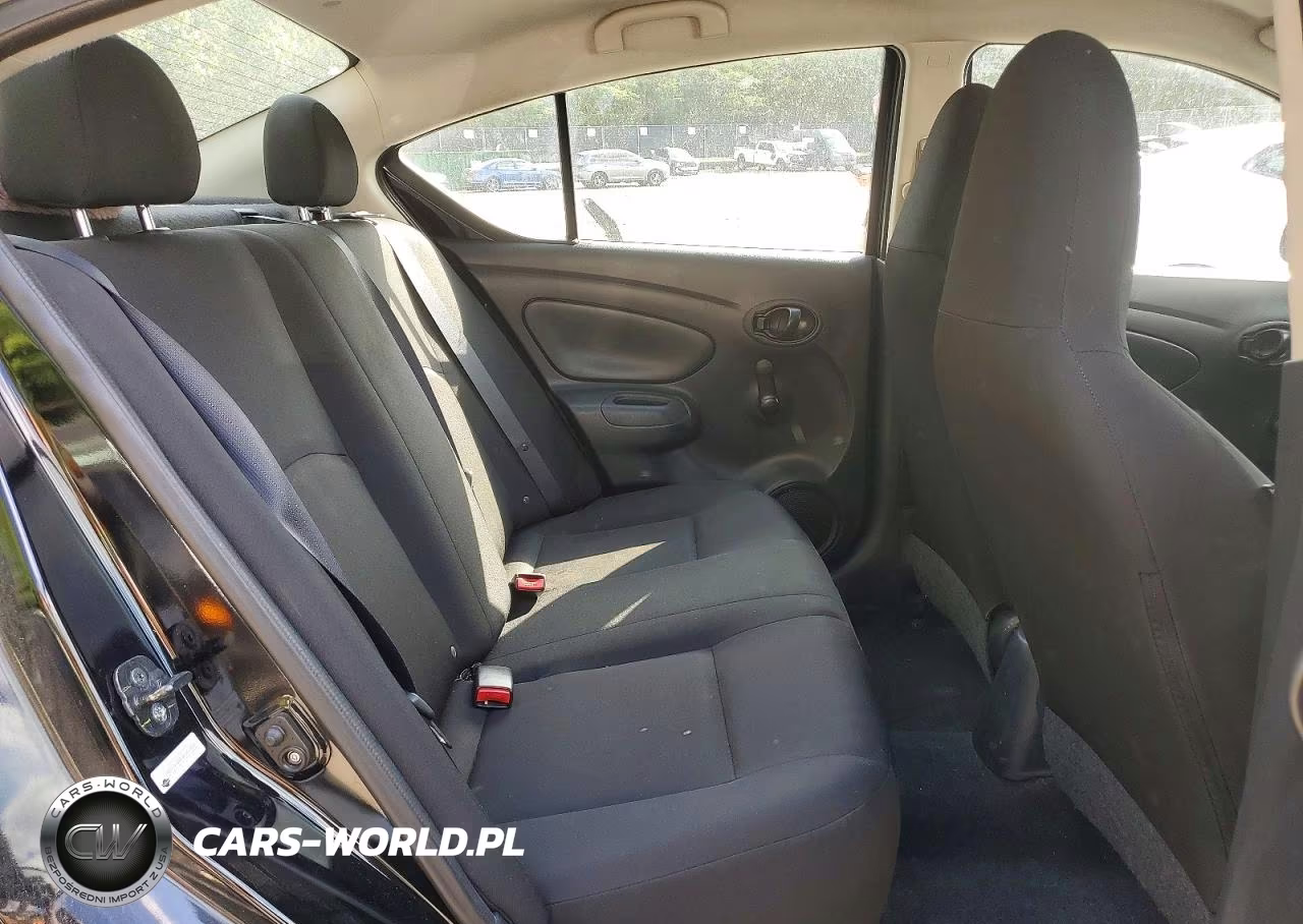 2015 Nissan Versa 1.6 S Plus VIN:3N1CN7APXFL917819 - 10