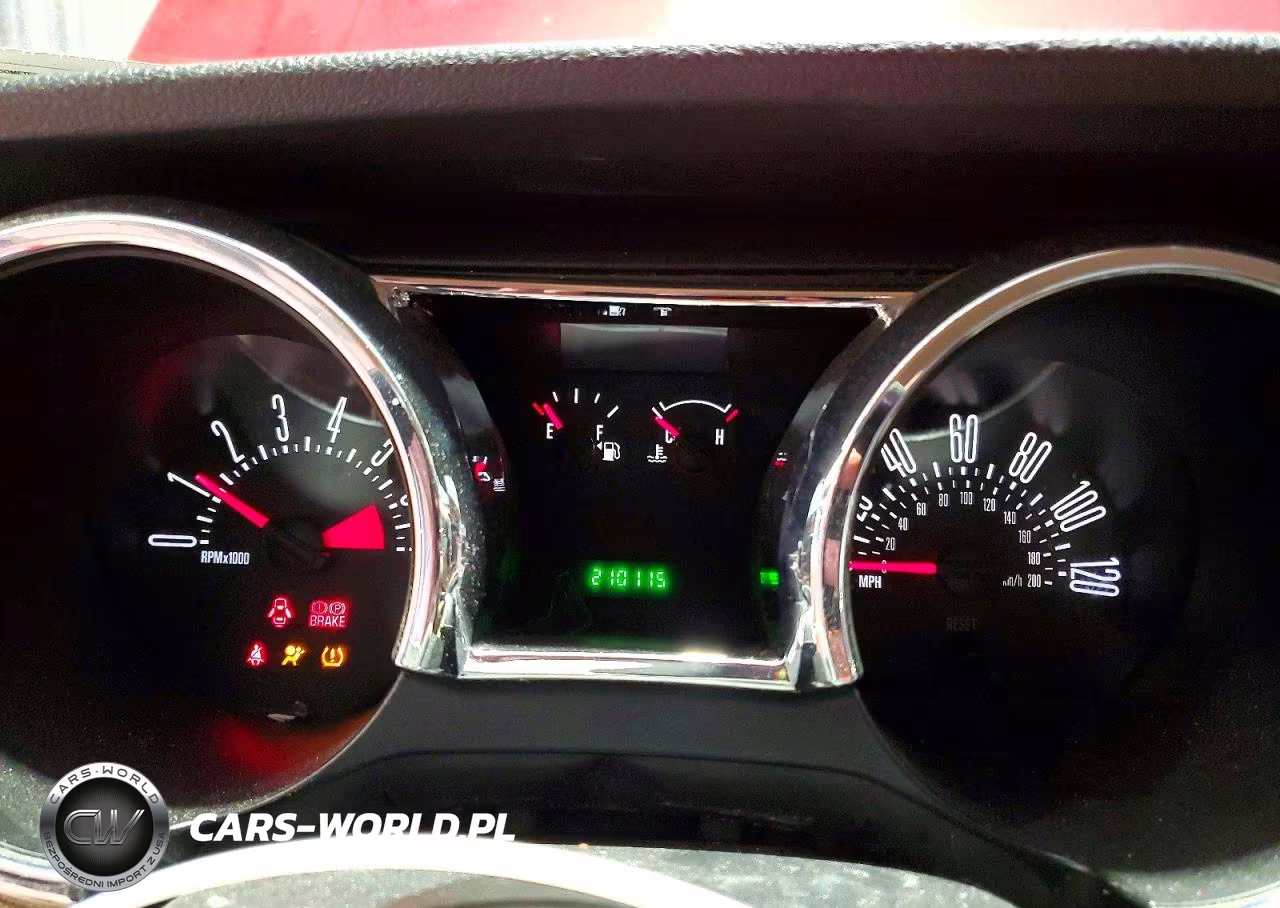 2008 Ford Mustang VIN:1ZVHT80NX85190275 - 9