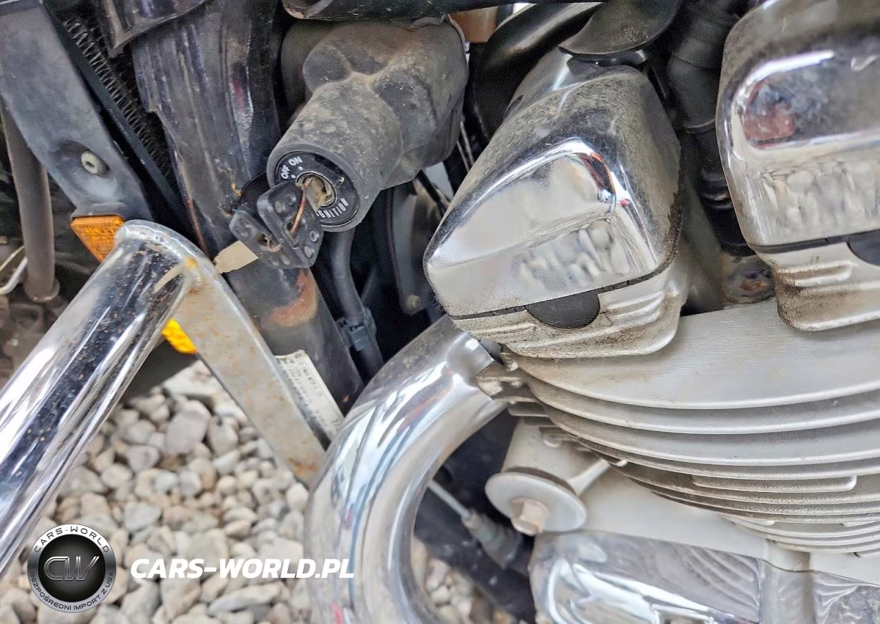2000 Yamaha Xvz13 At VIN:JYAVP01E8YA000759 - 8