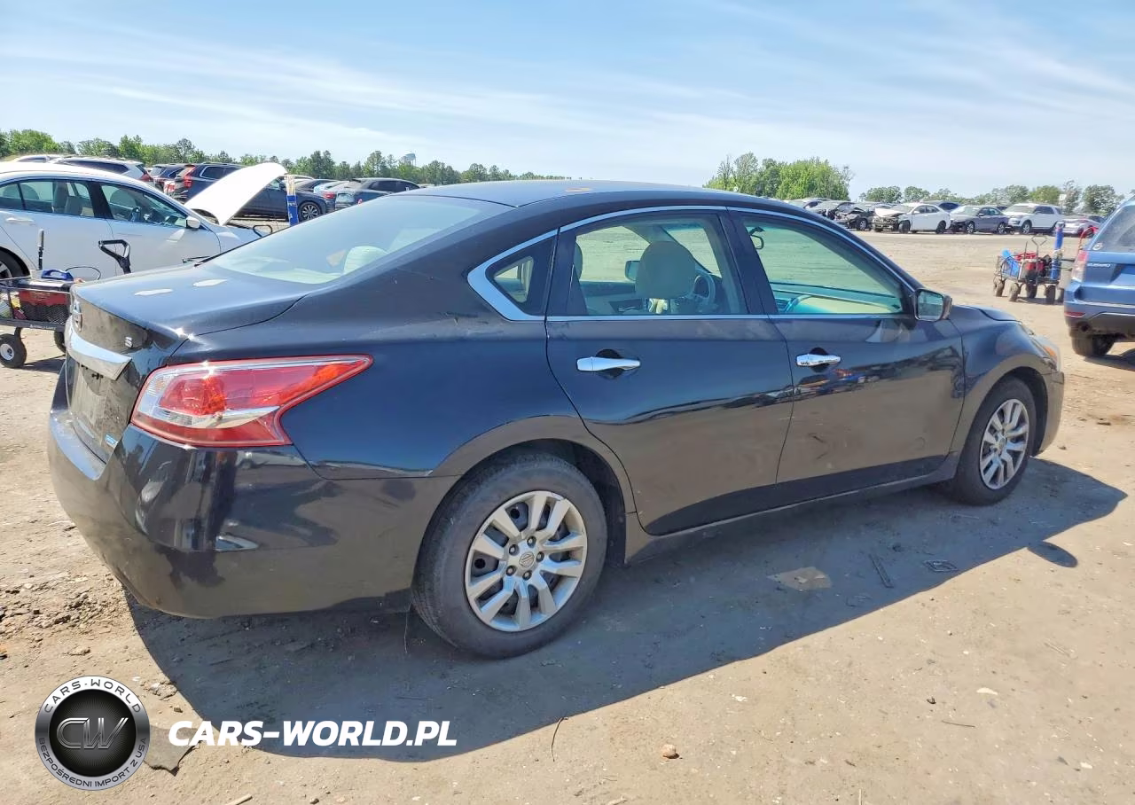 2013 Nissan Altima 2.5 VIN:1N4AL3AP4DC918515 - 3