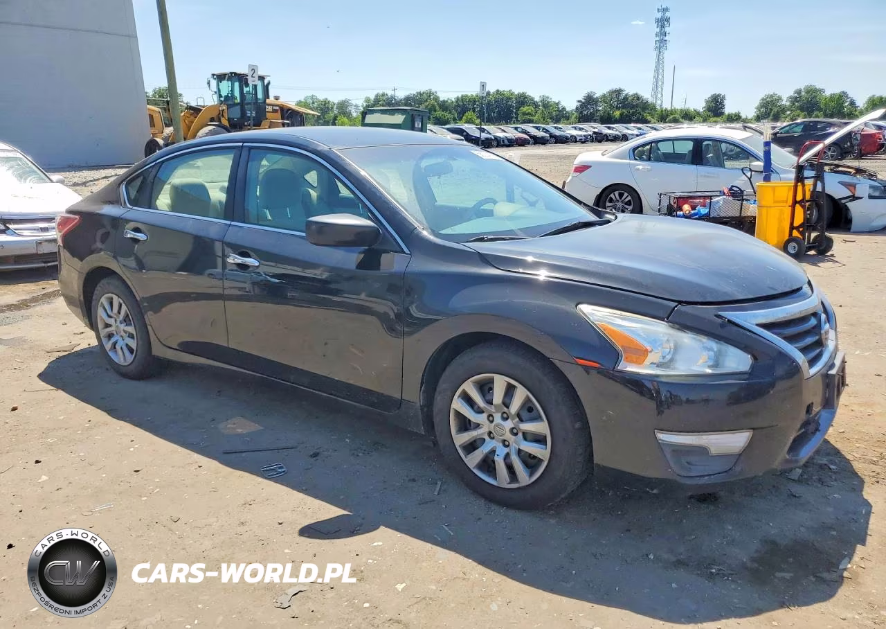 2013 Nissan Altima 2.5 VIN:1N4AL3AP4DC918515 - 4