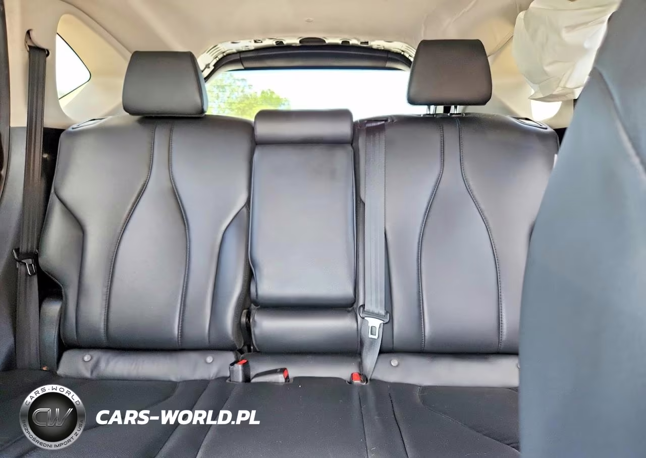 2019 Acura Rdx VIN:5J8TC2H35KL038552 - 10