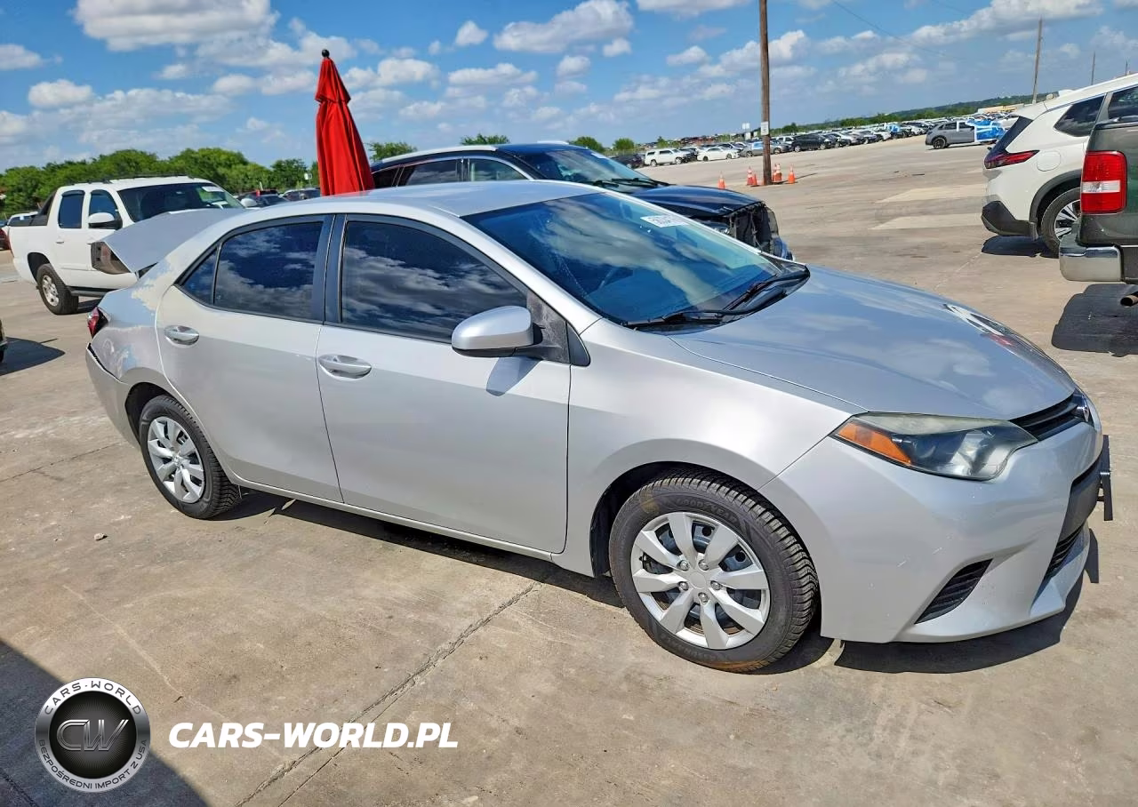 2014 Toyota Corolla Le VIN:5YFBURHE6EP070584 - 4