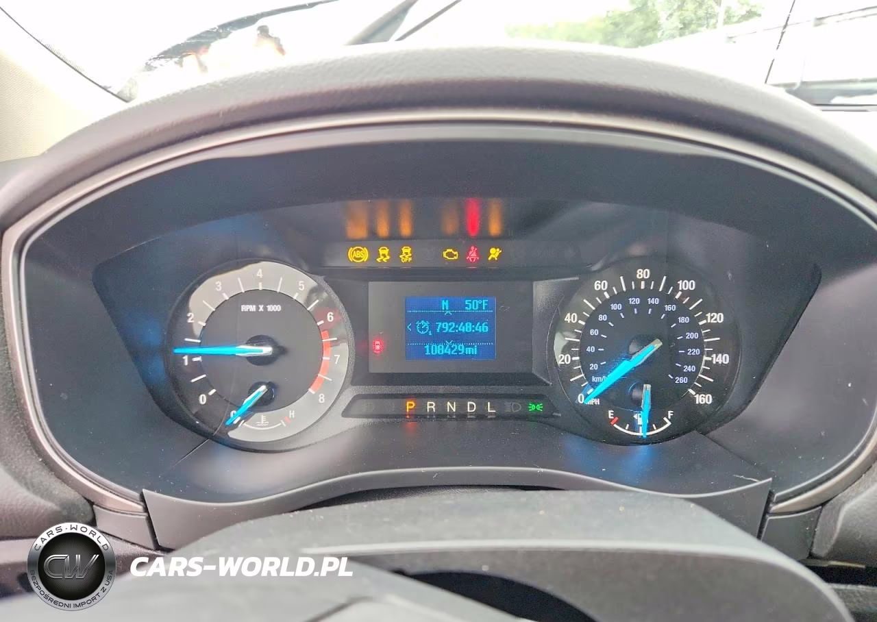 2018 Ford Fusion S VIN:3FA6P0G71JR195137 - 9