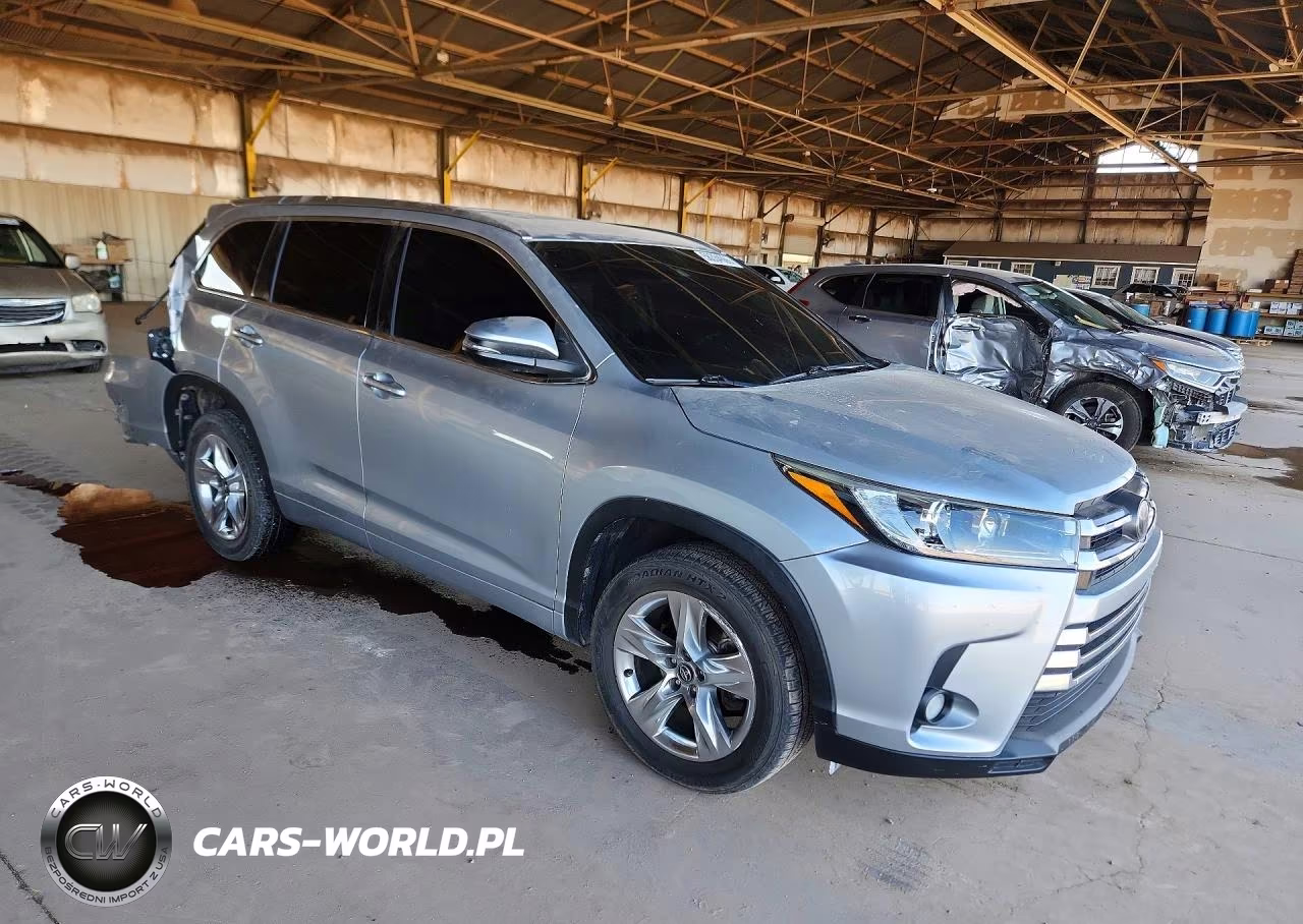 2018 Toyota Highlander Limited VIN:5TDYZRFH3JS239342 - 4