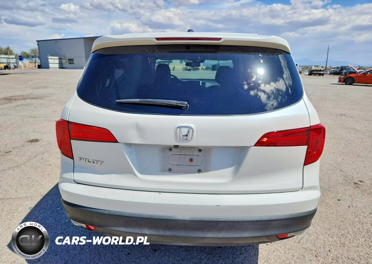 2017 Honda Pilot VIN:5FNYF5H65HB034990 - 6