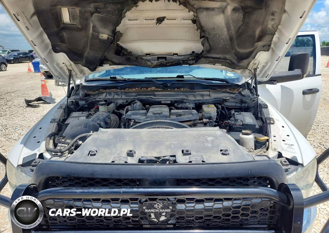 2018 Ram 2500 St VIN:3C6UR5HL6JG222405 - 11