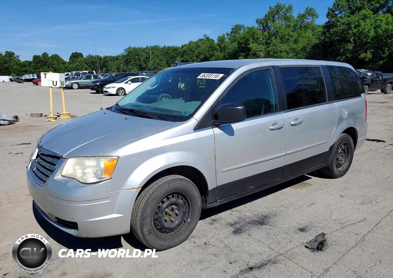 2009 Chrysler Town & Country Lx