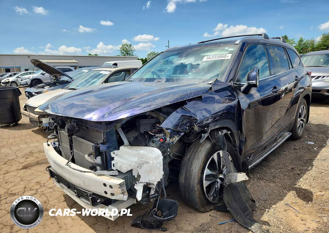2021 Toyota Highlander Hybrid Xle