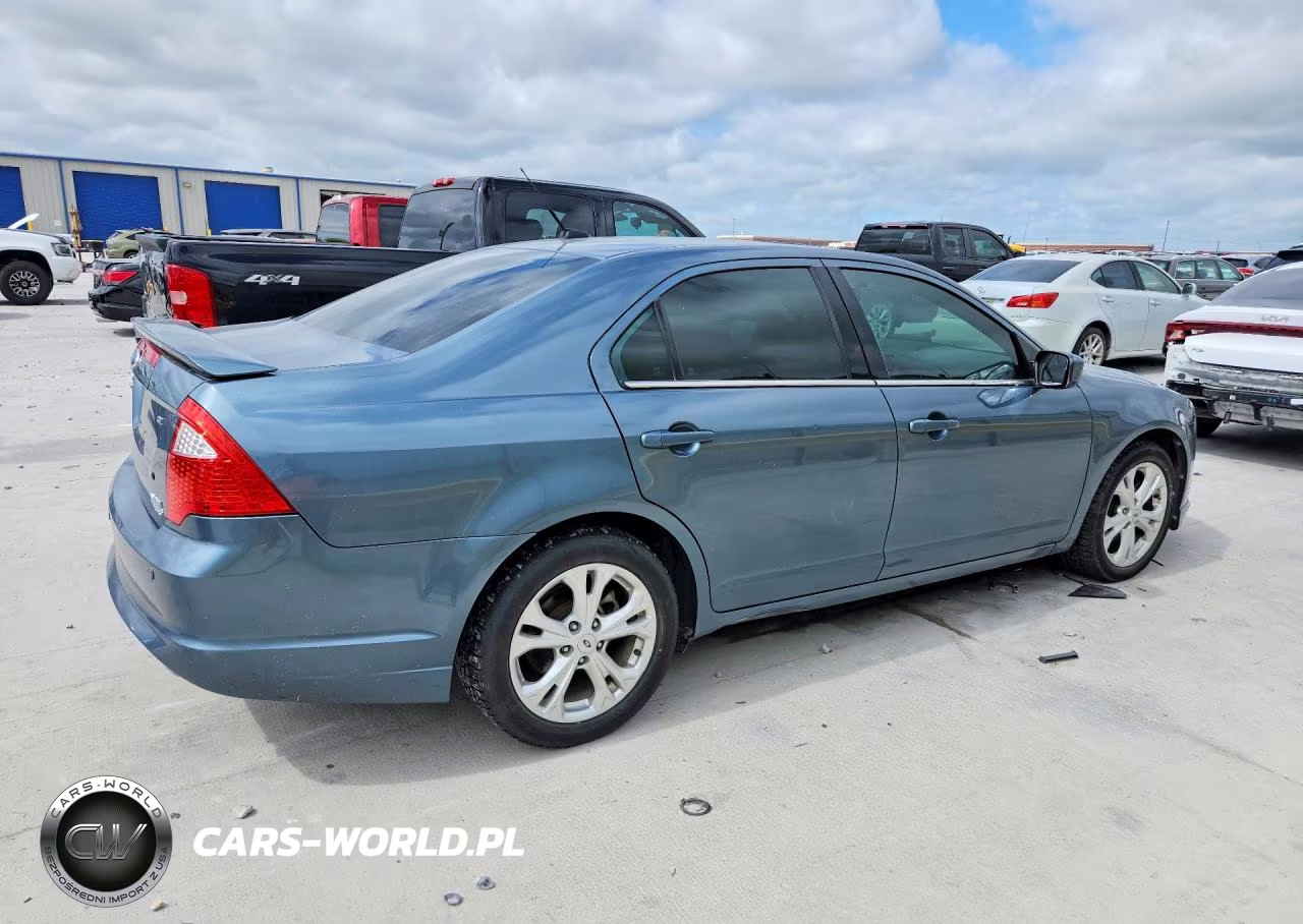 2012 Ford Fusion Se VIN:3FAHP0HA3CR231013 - 3
