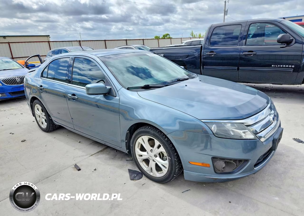 2012 Ford Fusion Se VIN:3FAHP0HA3CR231013 - 4