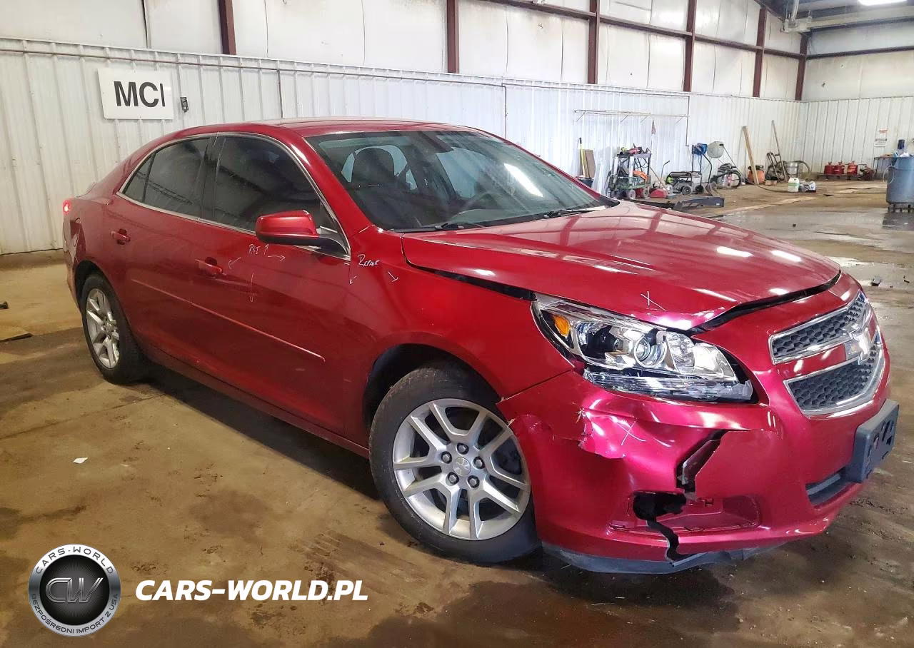 2013 Chevrolet Malibu 1Lt VIN:1G11D5SR1DF337869 - 4