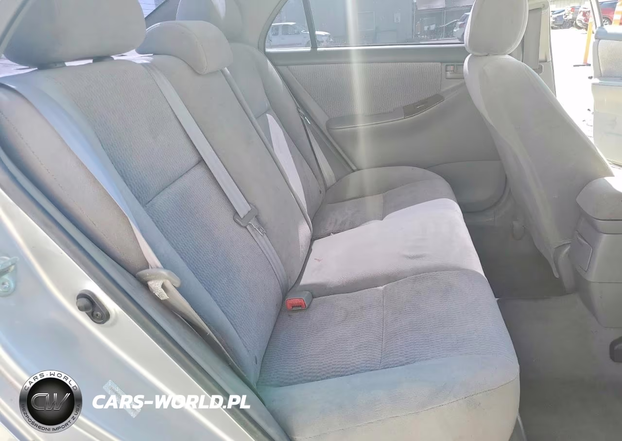 2005 Toyota Corolla Le VIN:1NXBR32E35Z466297 - 10