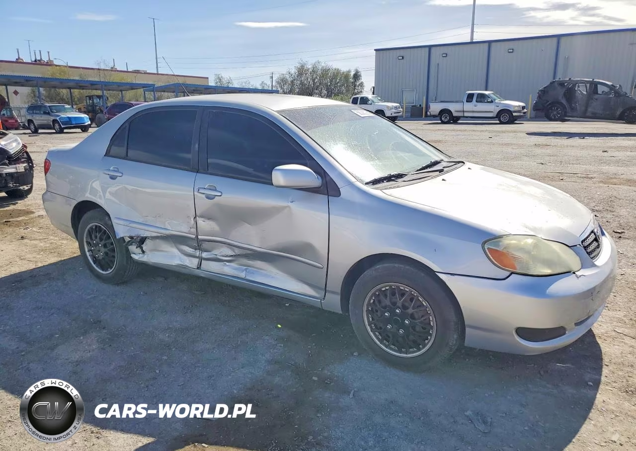 2005 Toyota Corolla Le VIN:1NXBR32E35Z466297 - 4