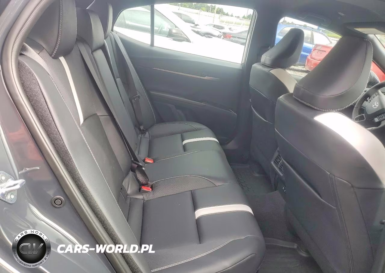 2026 Toyota Camry Se VIN:4T1DAACK4TU306788 - 10