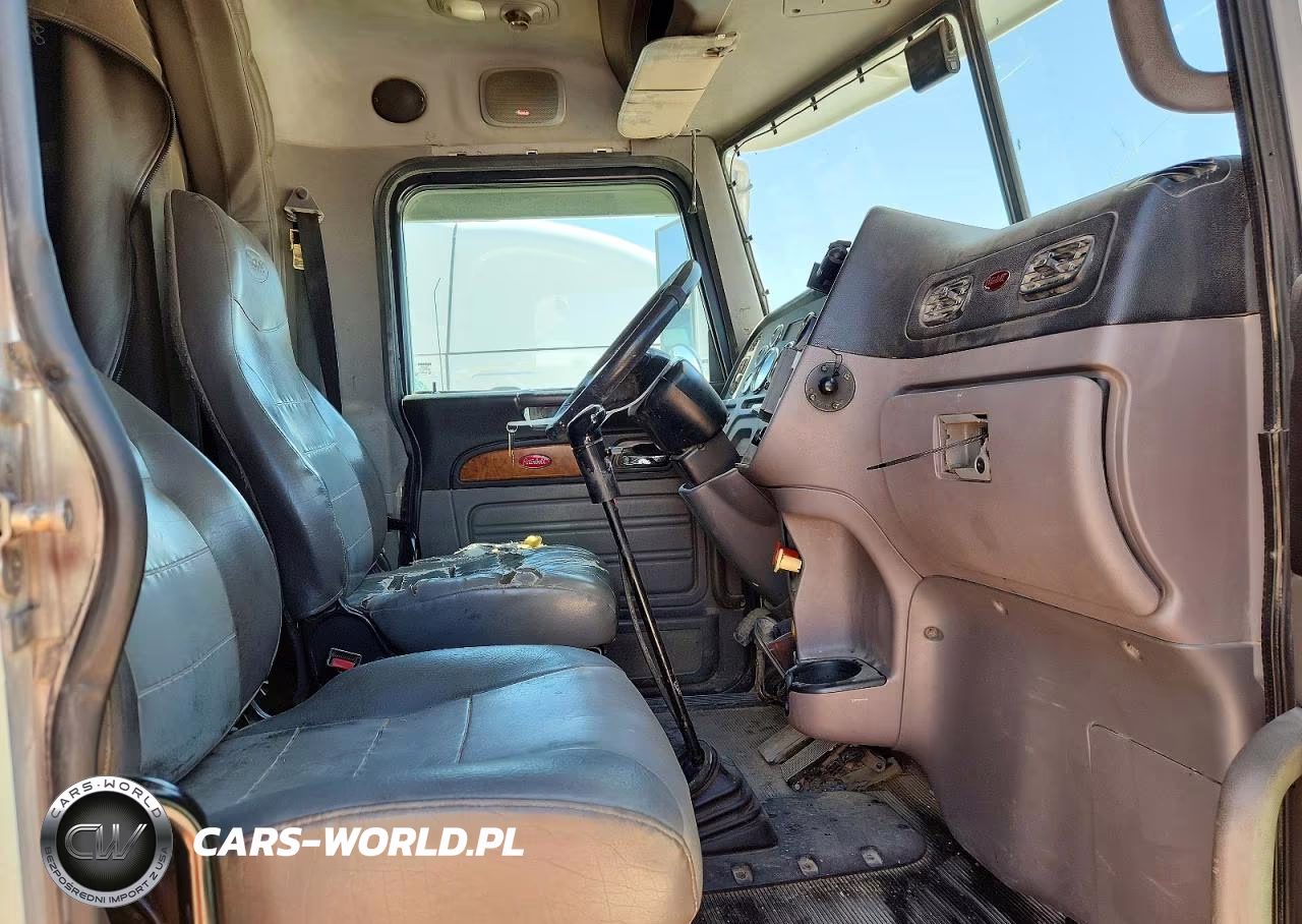 2010 Peterbilt 386 VIN:1XPHD49X5AD101753 - 5
