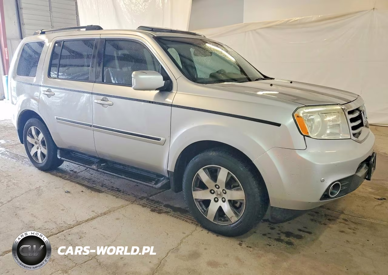 2015 Honda Pilot Touring VIN:5FNYF3H93FB001031 - 4