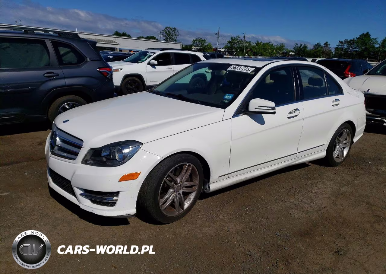 2013 Mercedes-Benz C 300 4Matic – zdjęcie 1 z 12