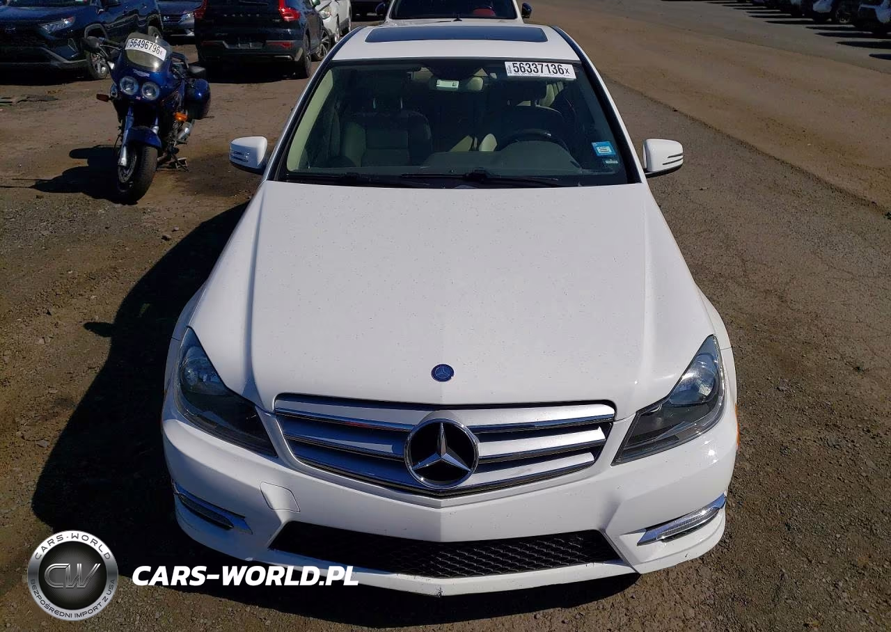 2013 Mercedes-Benz C 300 4Matic VIN:WDDGF8AB2DG136581 - 5
