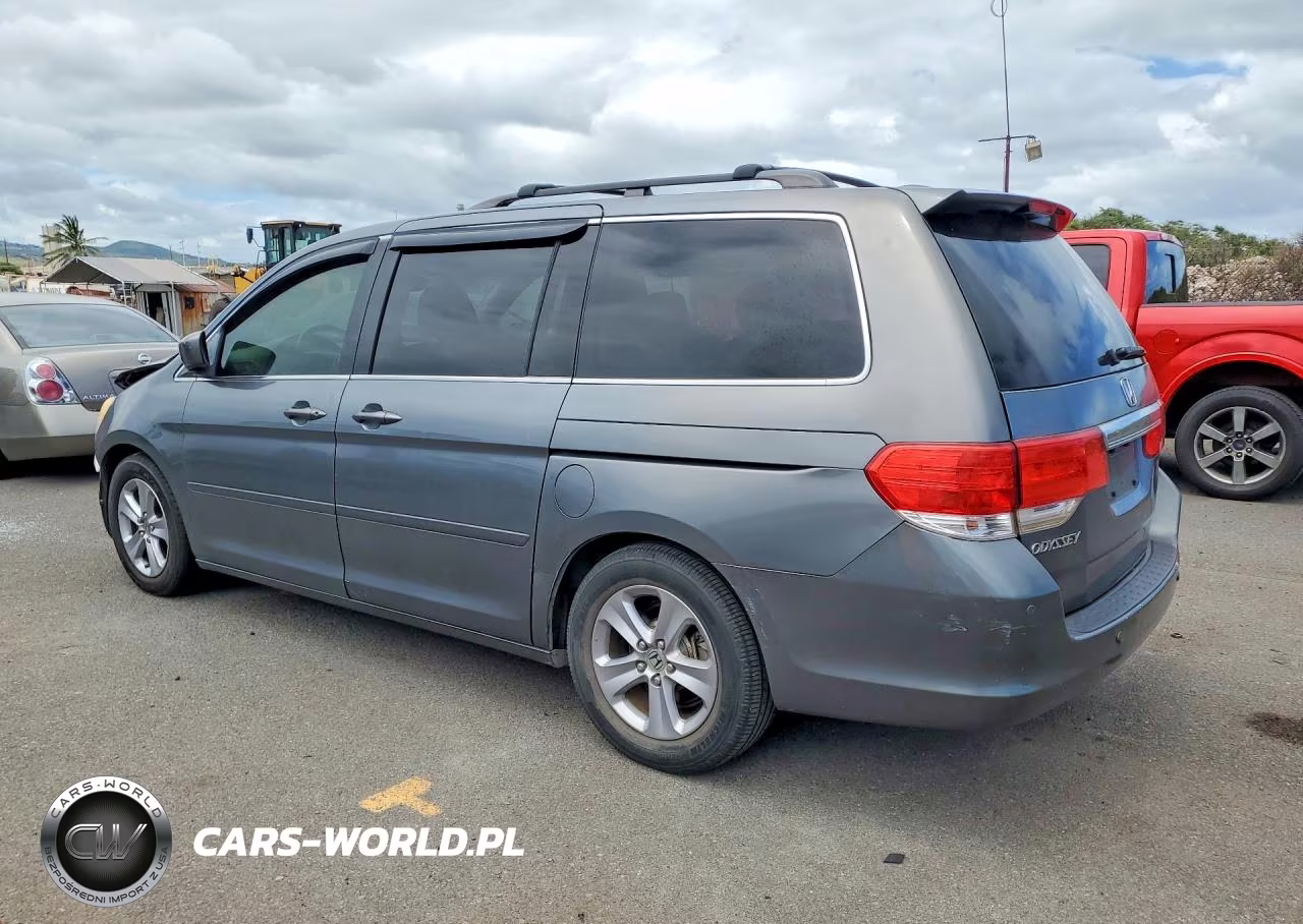 2010 Honda Odyssey Touring VIN:5FNRL3H99AB044777 - 2
