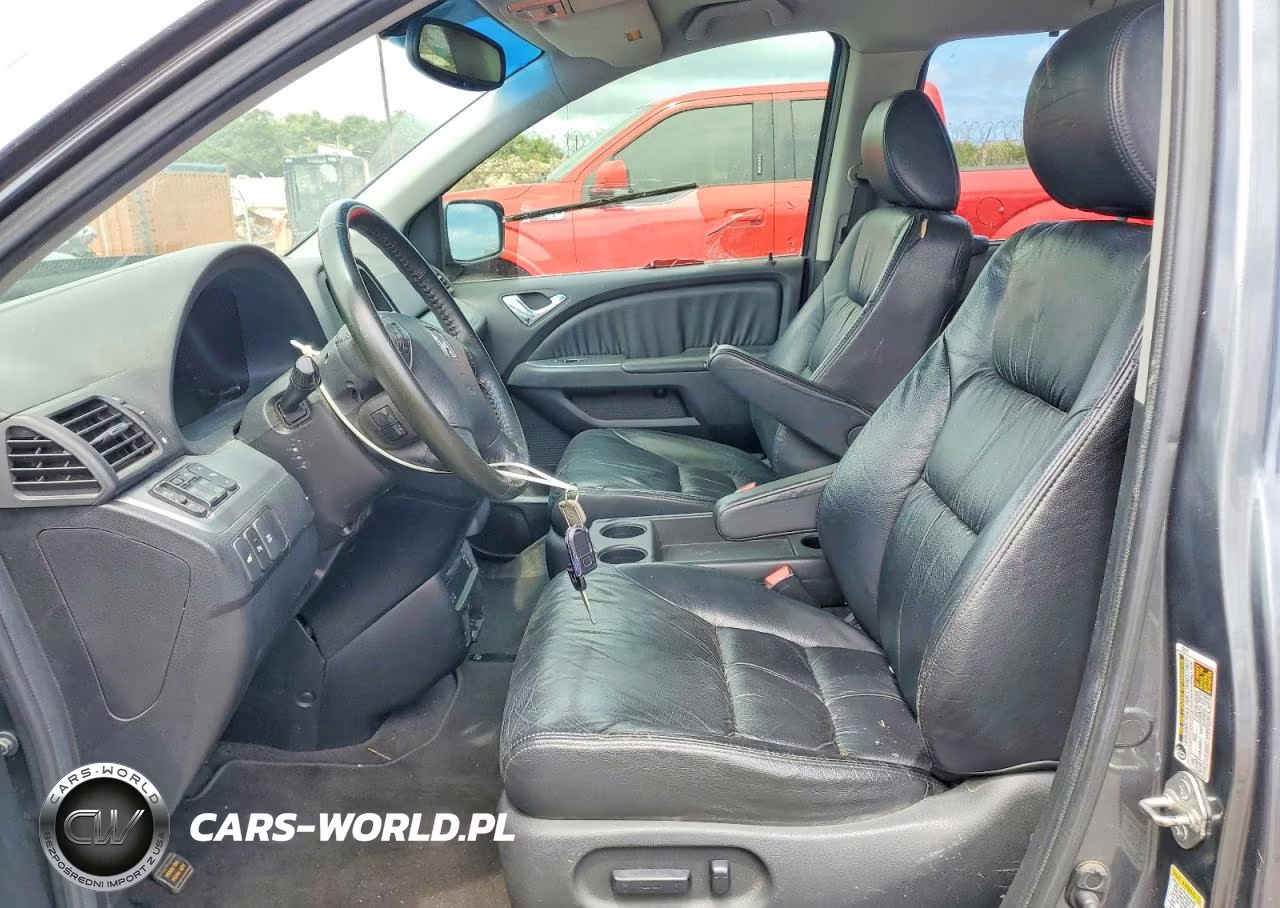 2010 Honda Odyssey Touring VIN:5FNRL3H99AB044777 - 7