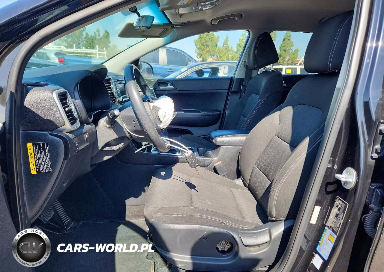 2017 Kia Sportage Lx VIN:KNDPMCACXH7080214 - 7