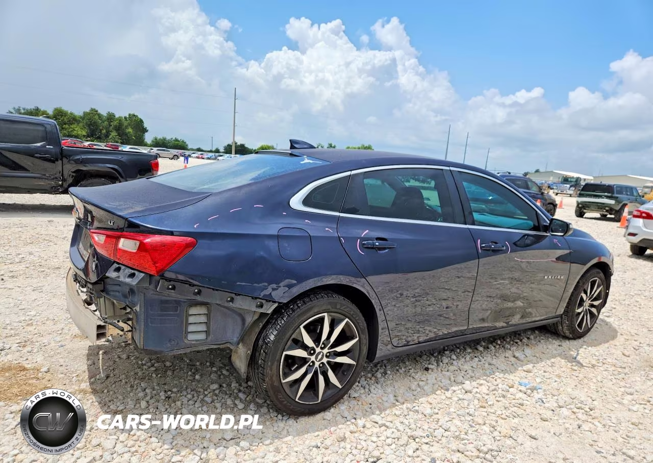 2018 Chevrolet Malibu Lt VIN:1G1ZD5ST5JF105477 - 3