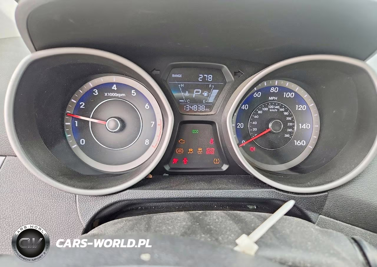 2016 Hyundai Elantra Value Edition VIN:KMHDH4AE7GU557126 - 9