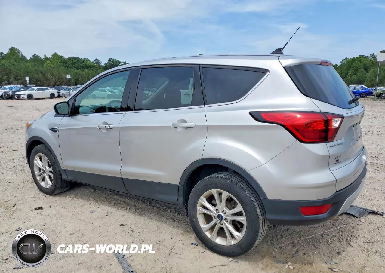 2019 Ford Escape Se VIN:1FMCU0GD5KUA38339 - 2